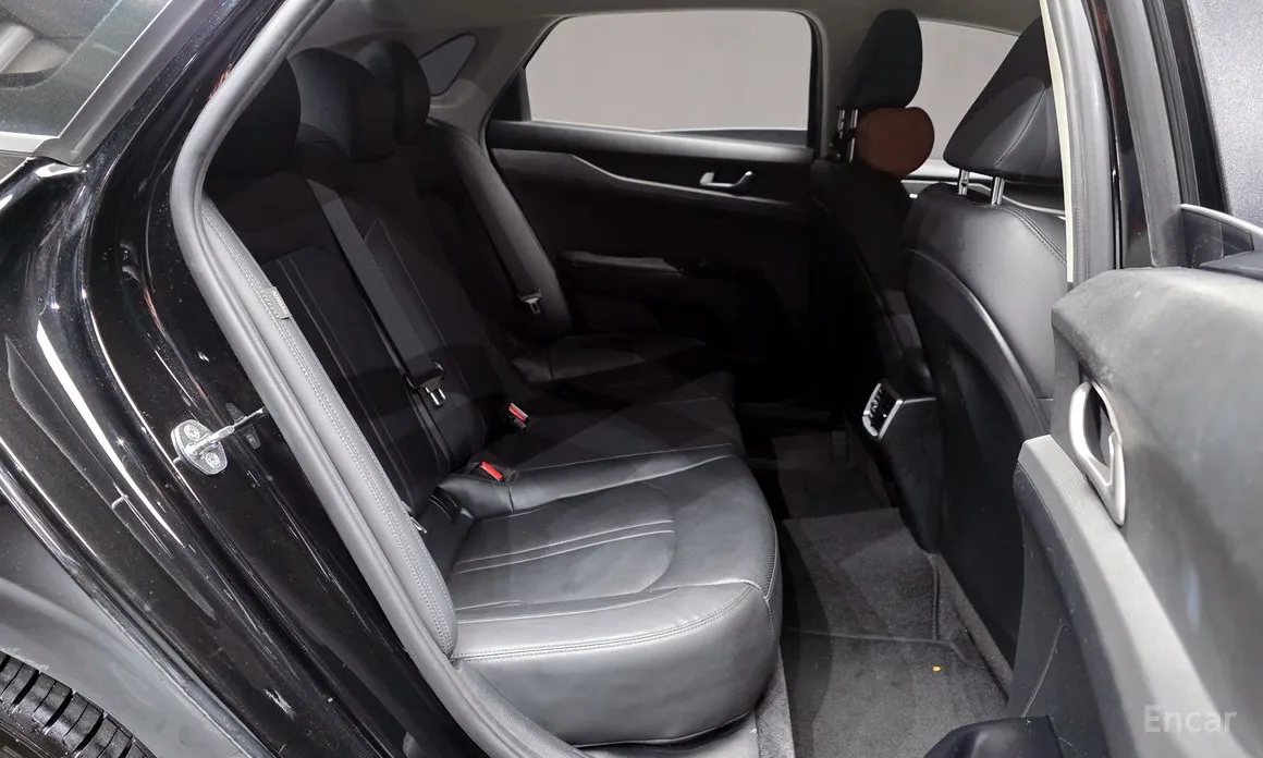 Фото 12 - Kia K5