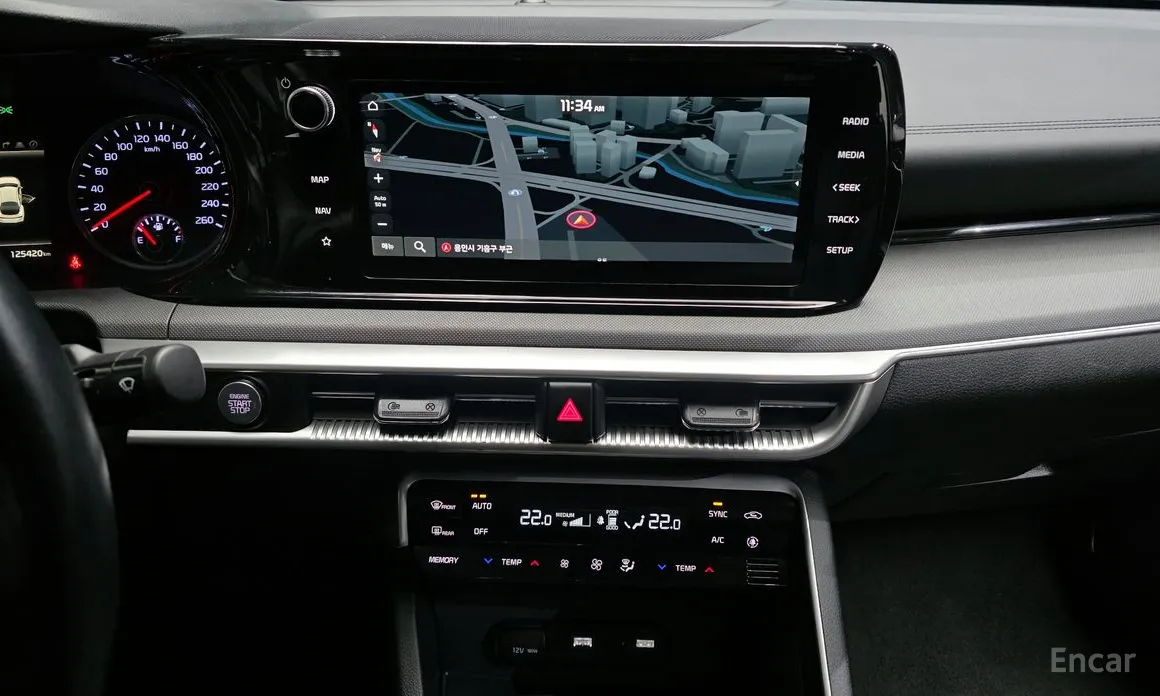 Фото 16 - Kia K5