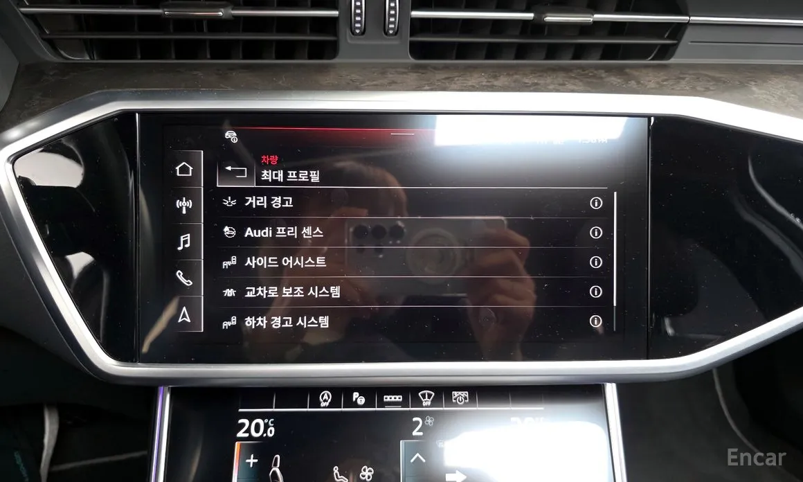 Фото 16 - Audi A6