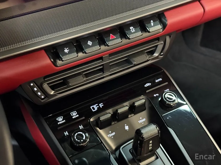 Porsche 911 2019 Carrera Cabriolet