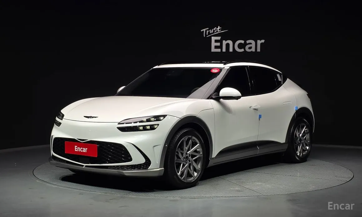 Фото 1 - Genesis GV60