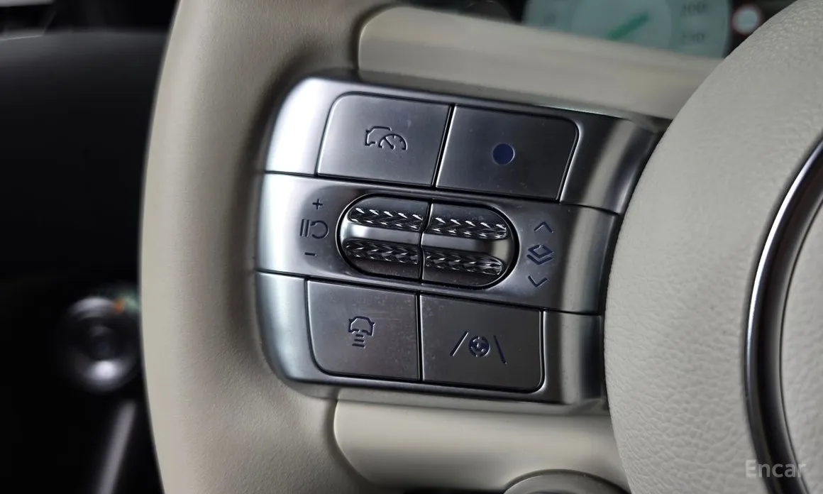 Фото 17 - Genesis GV60