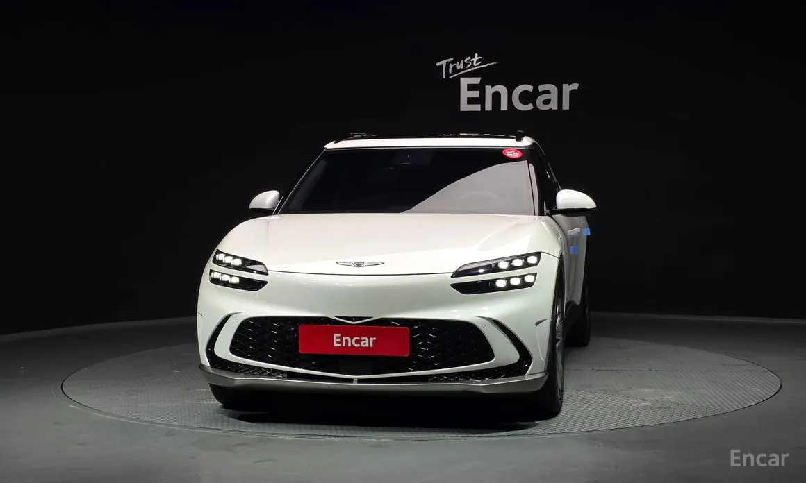 Фото 3 - Genesis GV60