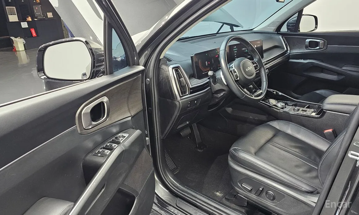 Фото 11 - Kia Sorento