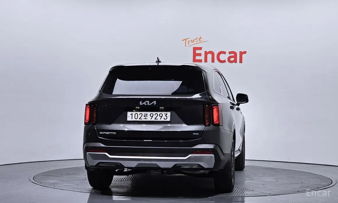 Фото 4 - Kia Sorento