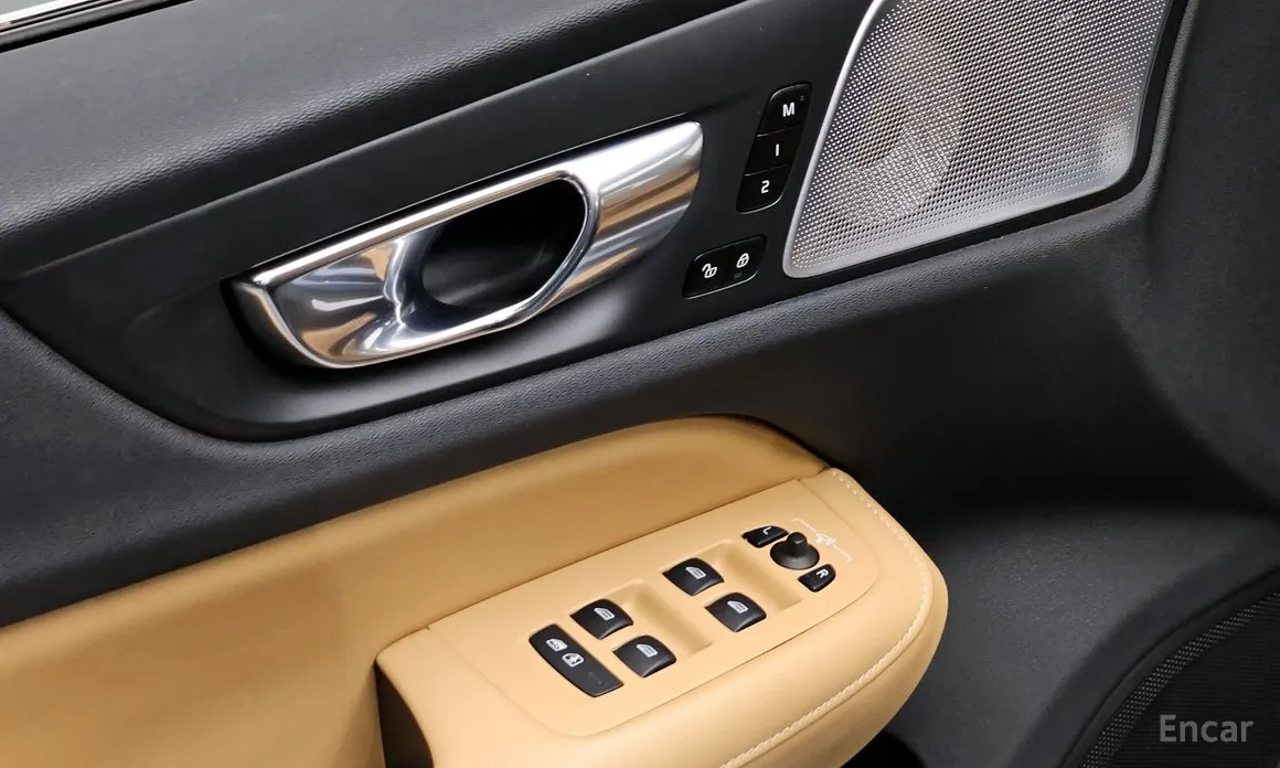 Фото 20 - Volvo S60