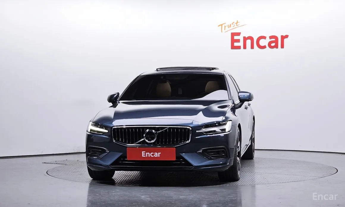 Фото 3 - Volvo S60