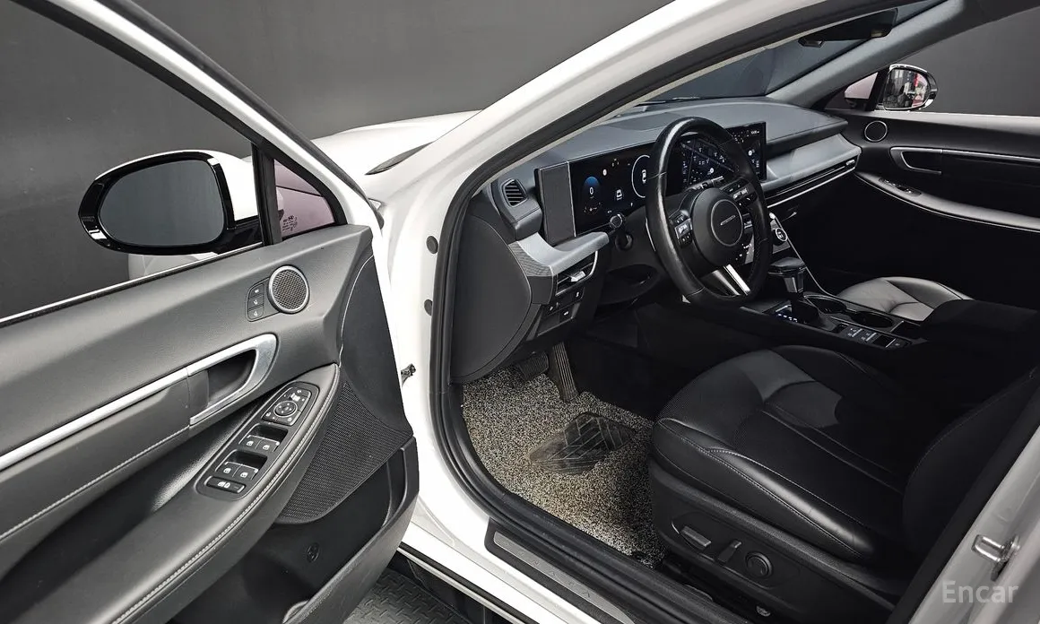 Фото 11 - Hyundai Sonata