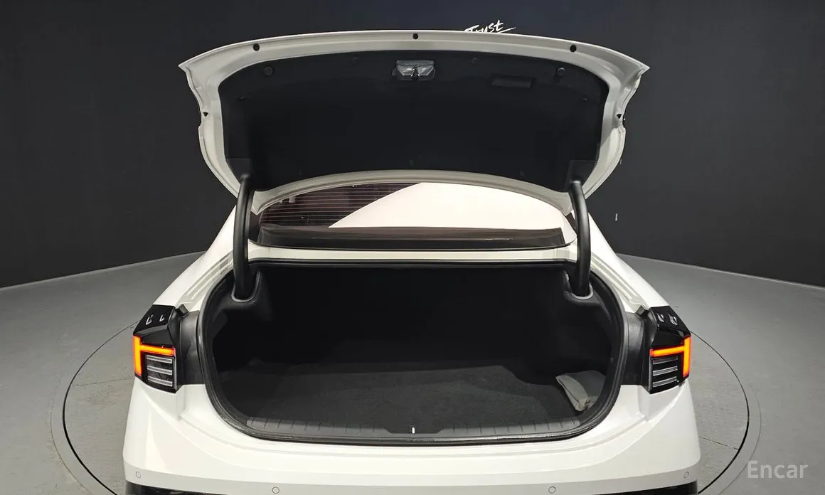 Фото 20 - Hyundai Sonata