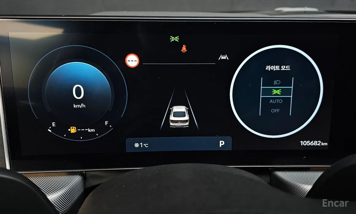 Фото 8 - Hyundai Sonata