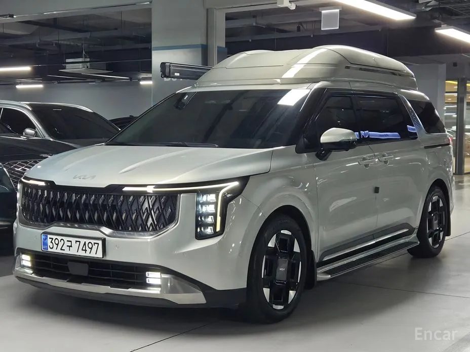 Фото 1 - Kia Carnival