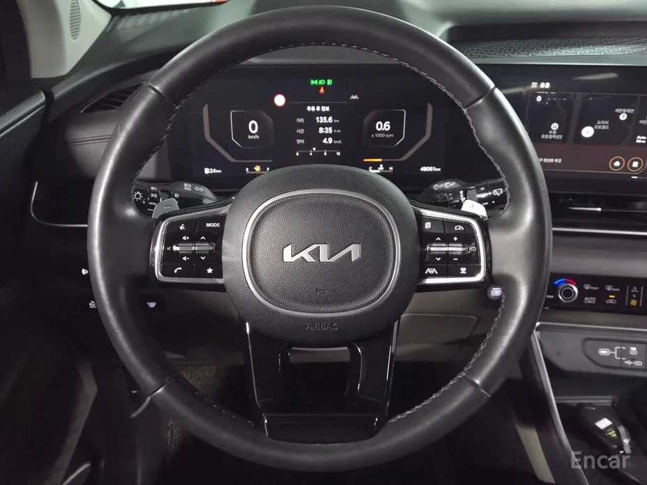 Фото 13 - Kia Carnival