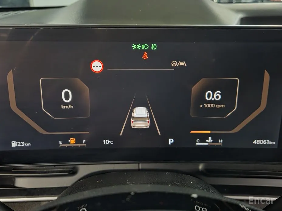 Фото 14 - Kia Carnival