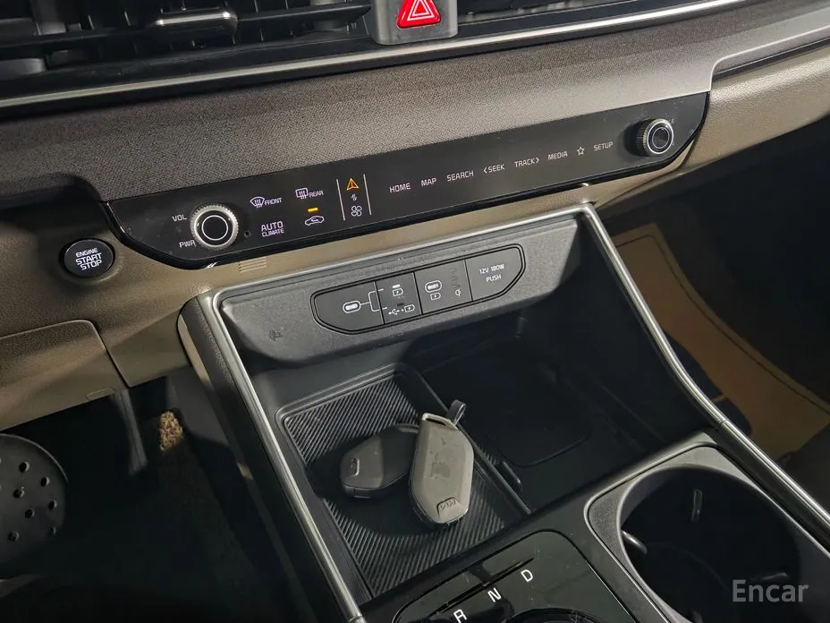 Фото 18 - Kia Carnival