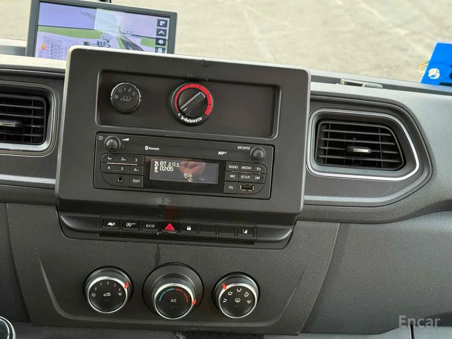 Фото 18 - Renault Master