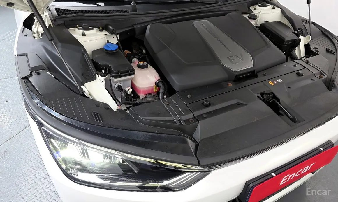 Фото 6 - Kia EV6