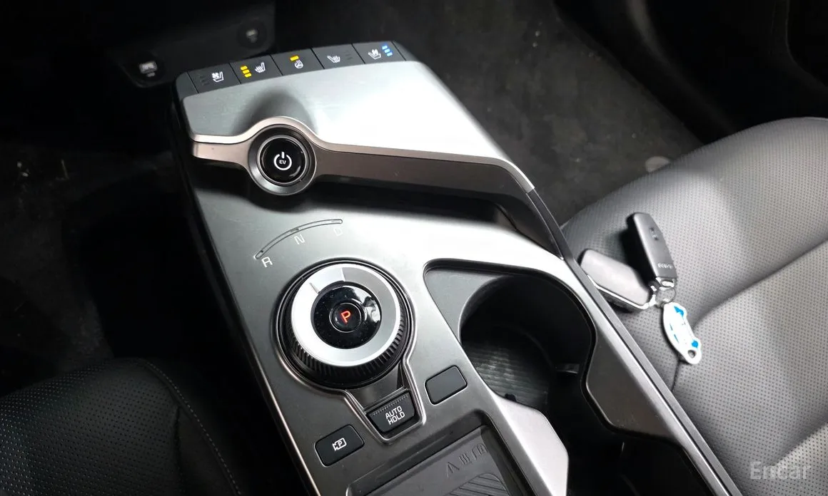 Фото 9 - Kia EV6