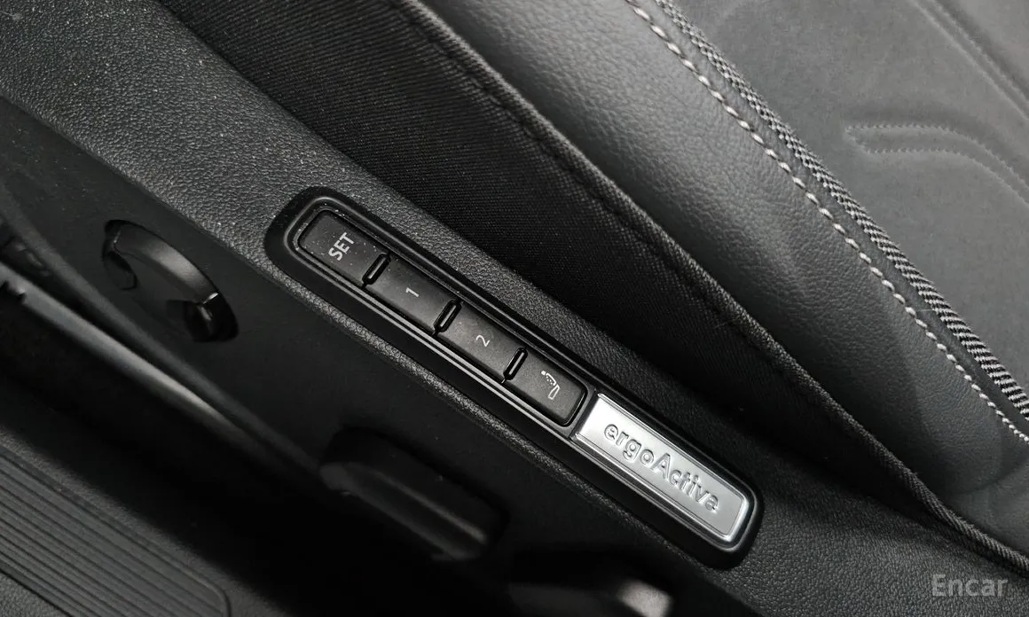 Фото 18 - Volkswagen Golf