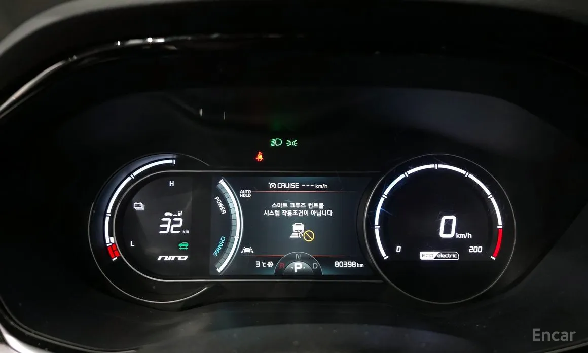 Фото 8 - Kia Niro