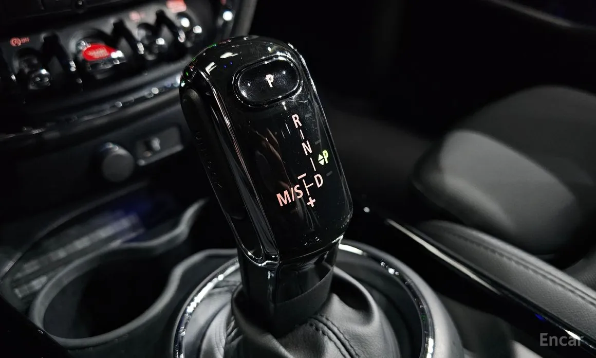 Фото 9 - Mini Clubman