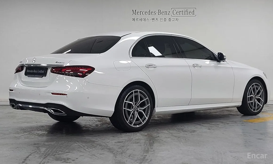 Фото 2 - Mercedes-Benz E-Class