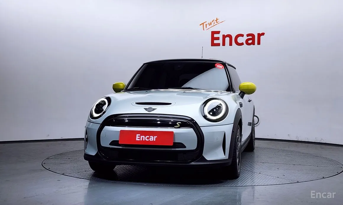 Фото 3 - Mini Cooper