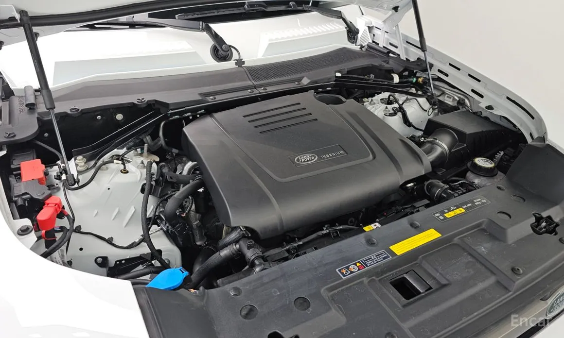 Фото 10 - Land Rover Defender