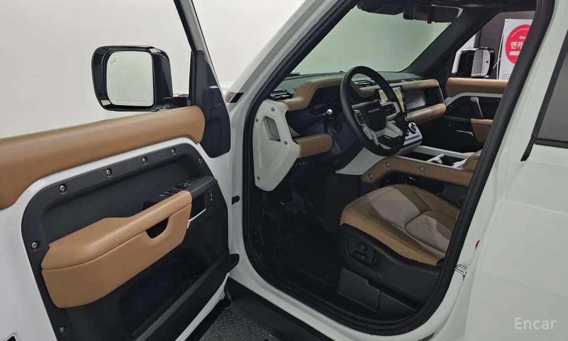 Фото 11 - Land Rover Defender