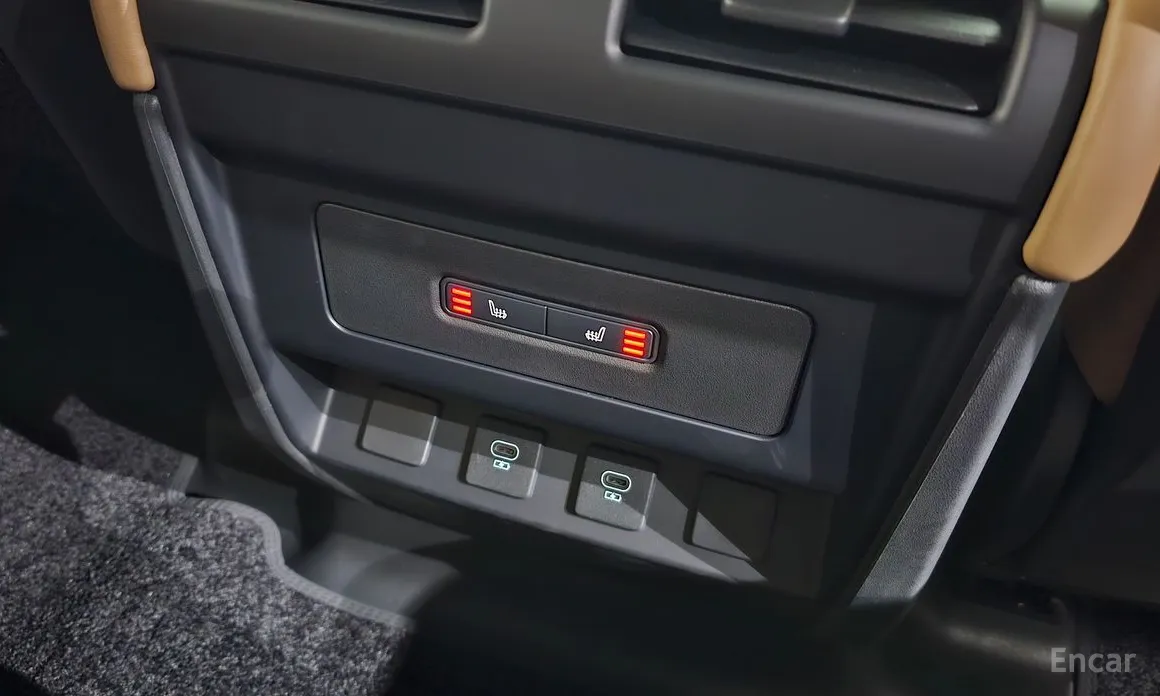 Фото 17 - Land Rover Defender