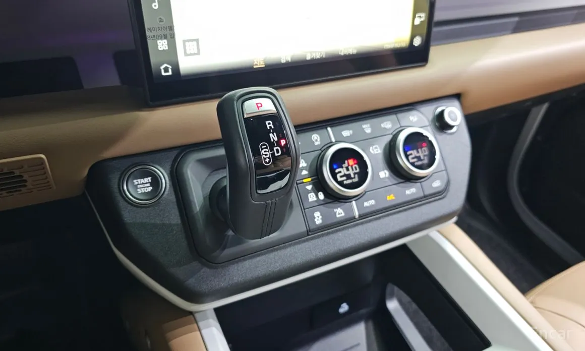 Фото 18 - Land Rover Defender