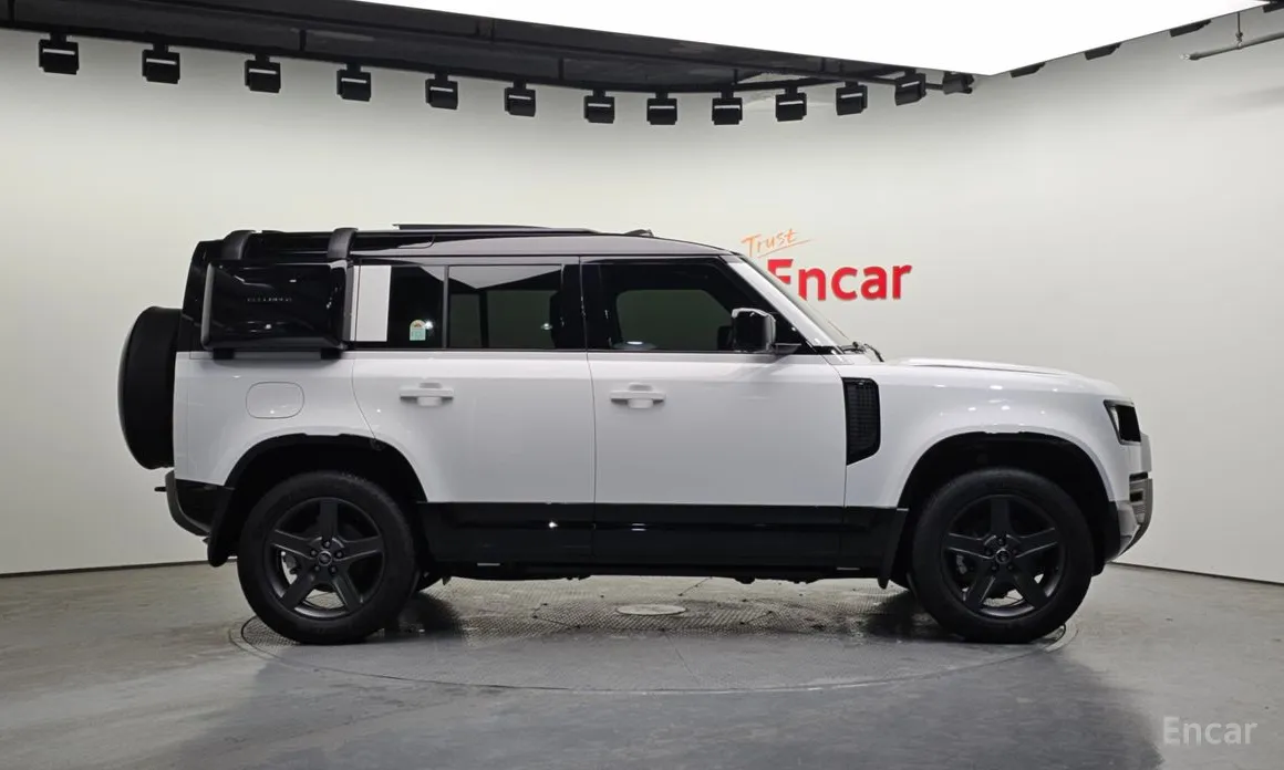 Фото 6 - Land Rover Defender