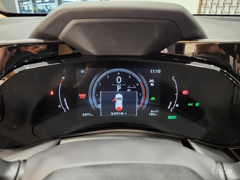 Фото 13 - Lexus NX