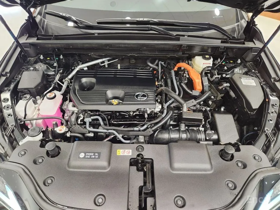 Фото 5 - Lexus NX