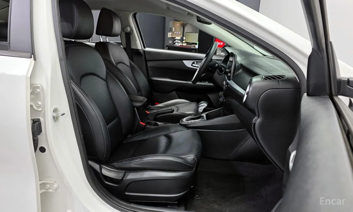 Фото 11 - Kia K3