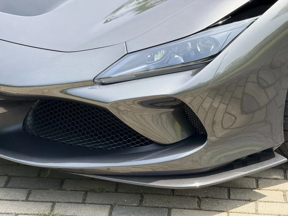 Фото 17 - Ferrari F8