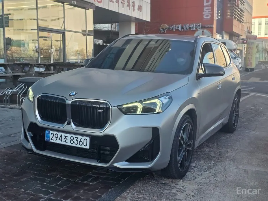 Фото 2 - BMW X1