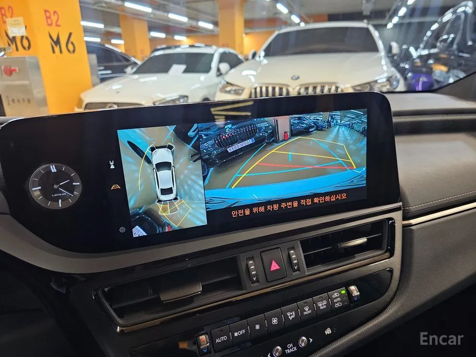 Фото 13 - Lexus ES