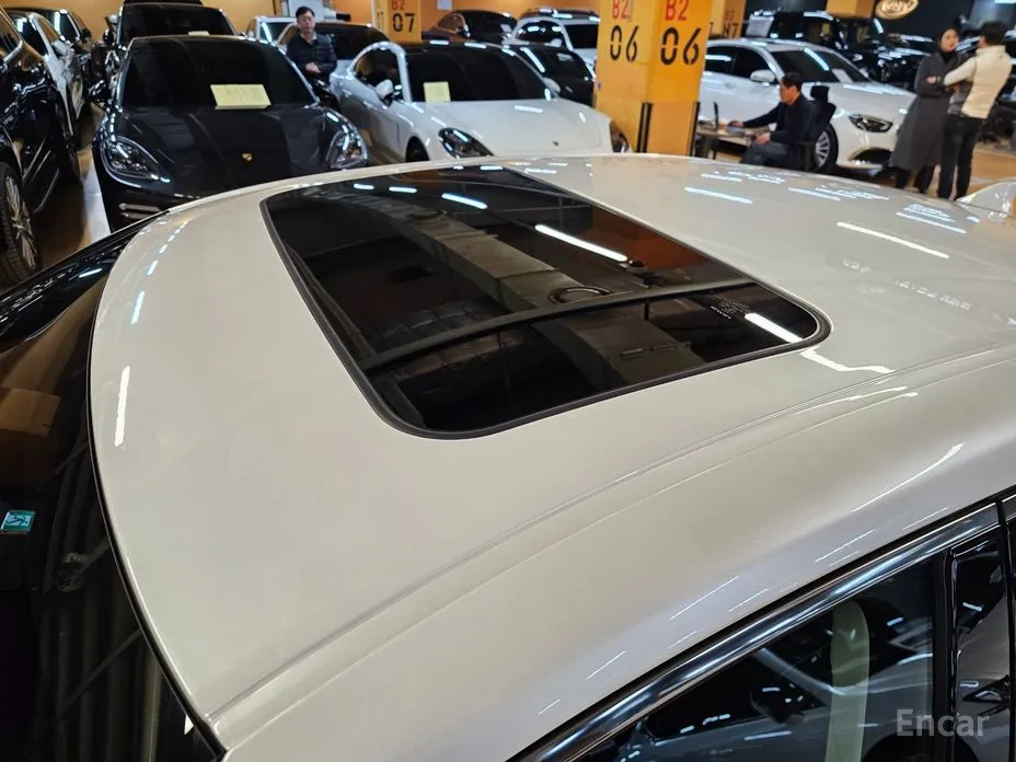 Фото 15 - Lexus ES