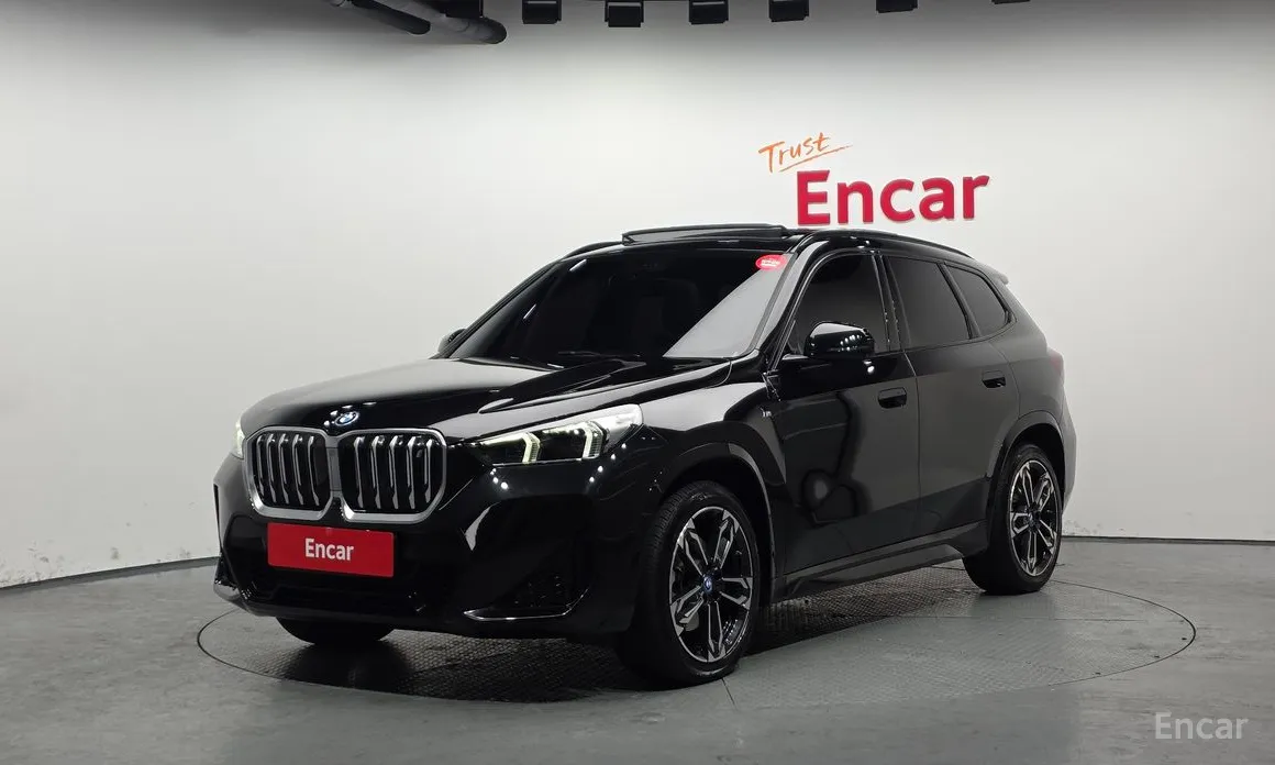 Фото 1 - BMW iX1