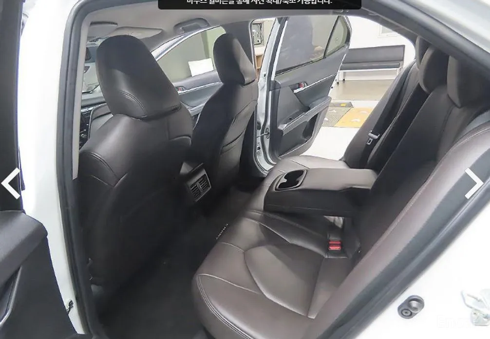 Фото 7 - Toyota Camry