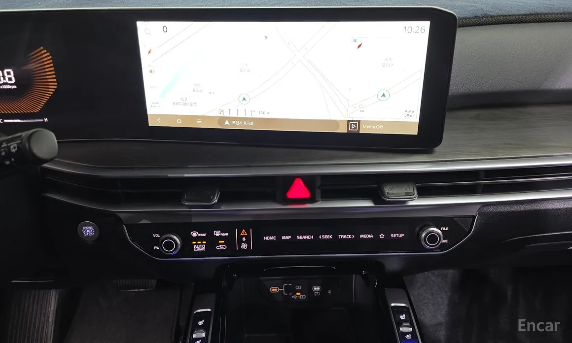 Фото 14 - Kia Sorento