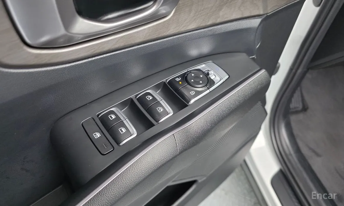 Фото 17 - Kia Sorento