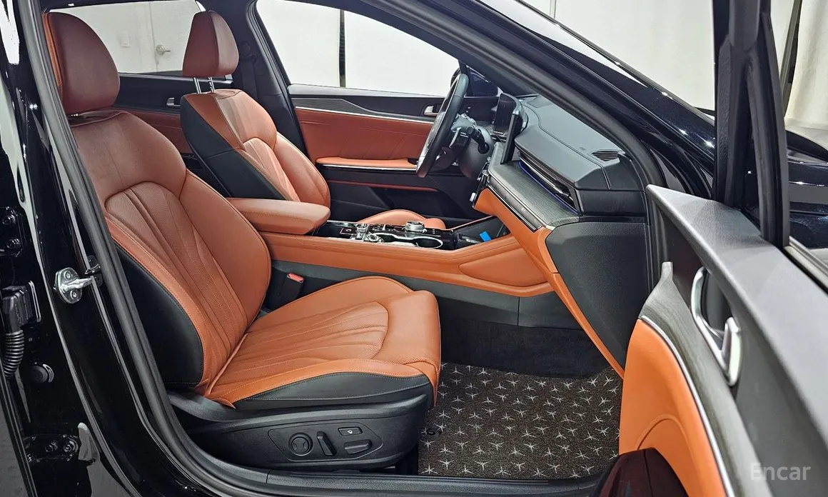 Фото 10 - Kia K5