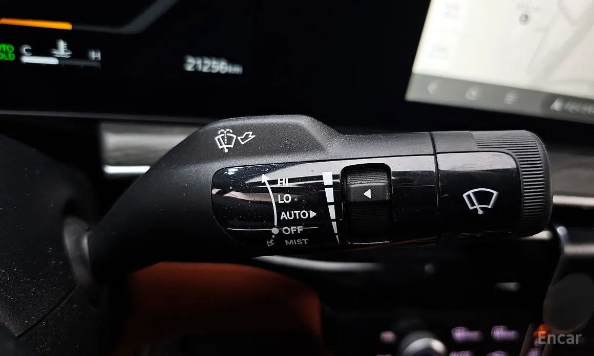 Фото 16 - Kia K5