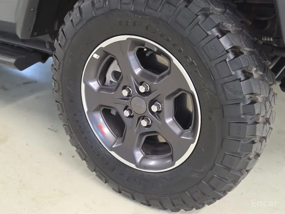 Фото 5 - Jeep Gladiator