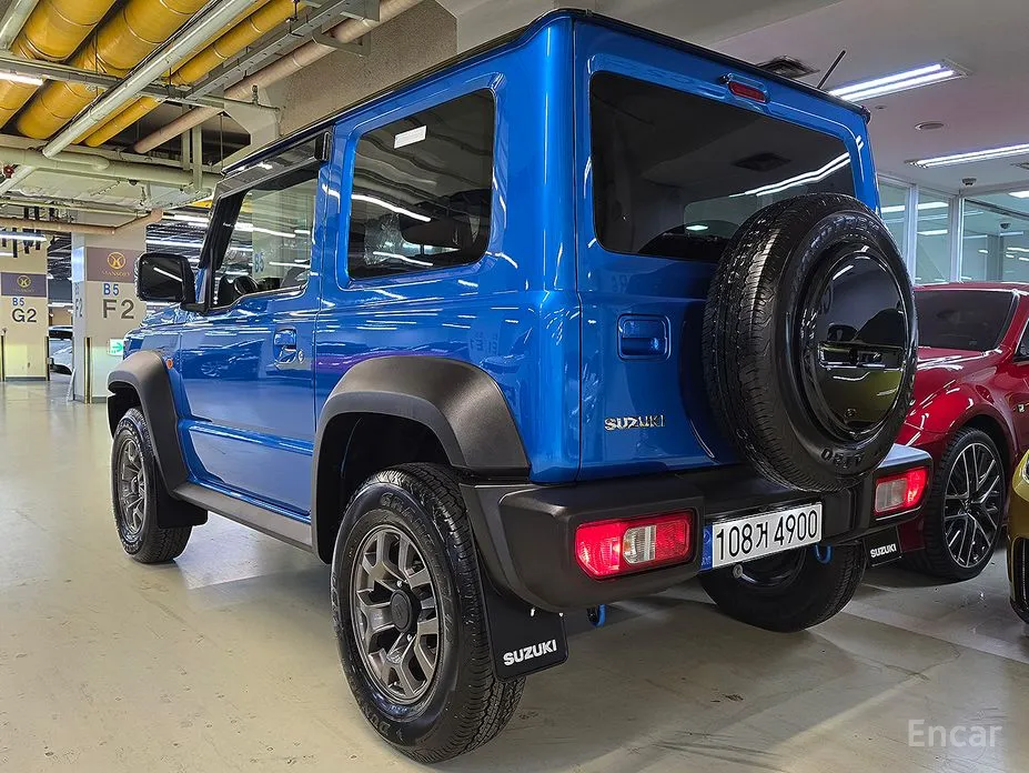 Фото 5 - Suzuki Jimny