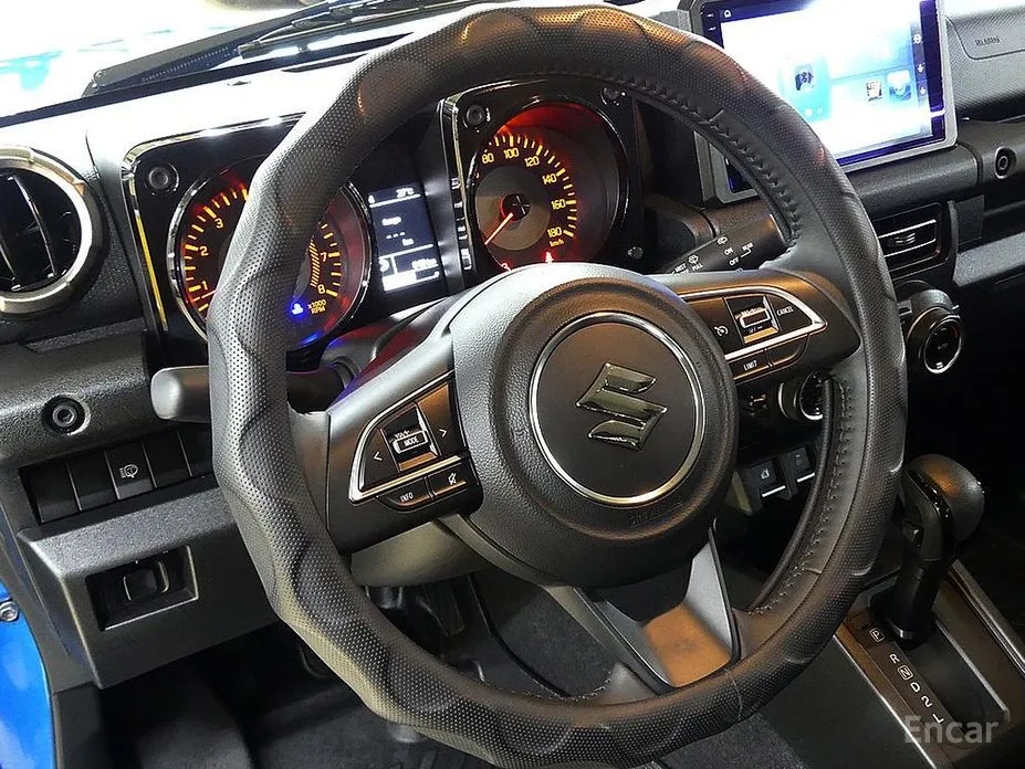 Фото 9 - Suzuki Jimny