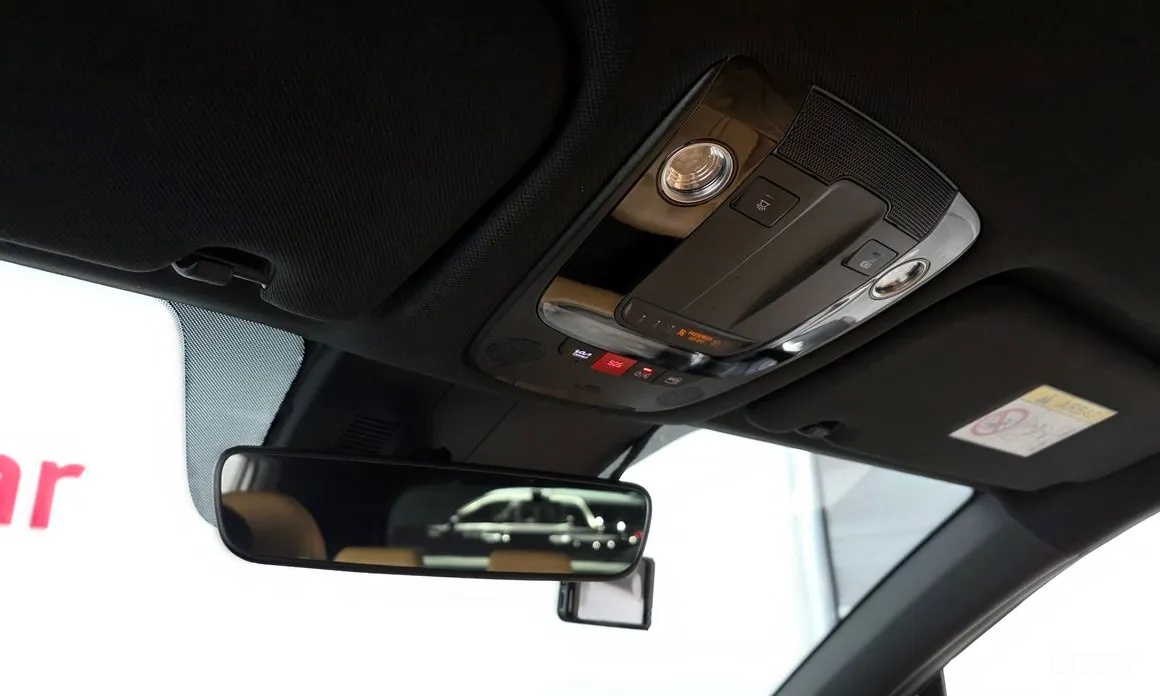 Фото 17 - Kia Sorento