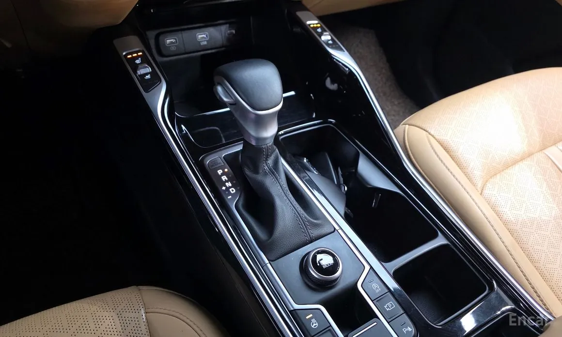 Фото 9 - Kia Sorento