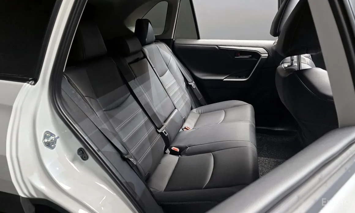 Toyota RAV4 2019 2,5 4WD Hybrid LTD